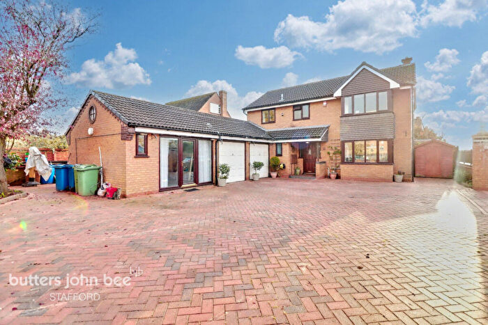 4 Bedroom Detached House For Sale In Pulteney Drive, Stafford, ST16