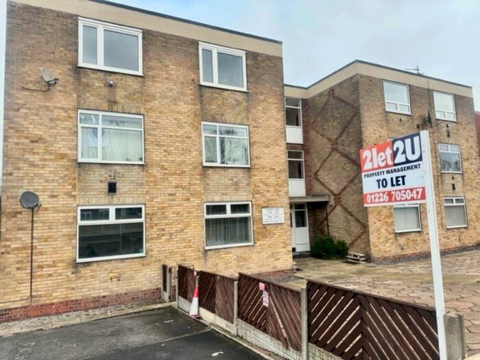2 Bedroom Flat To Rent In Huddersfield Road, Barnsley, S75