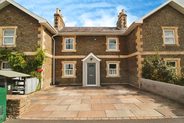 3 Bedroom Terraced House For Sale In Parnell Road, Clevedon, North Somerset, BS21