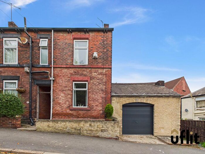 3 Bedroom Terraced House For Sale In Monckton Road, Sheffield, S5