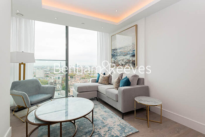 2 Bedroom Apartment To Rent In City Road, Islington, EC1V