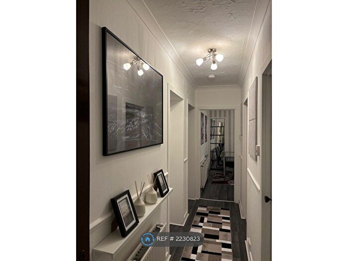 2 Bedroom Flat To Rent In Gardner Drive, Aberdeen, AB12