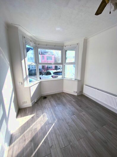 3 Bedroom Terraced House To Rent In Saxon Rd, Ilford, IG1