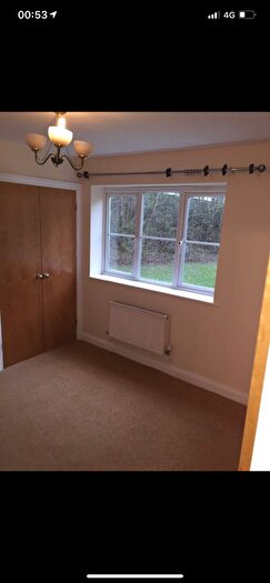 2 Bedroom Flat To Rent In Chaucer Way, Wimbledon, London, SW19