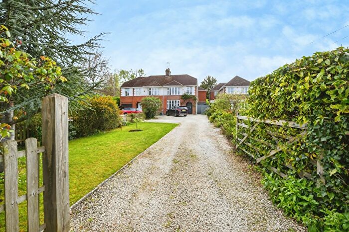 3 Bedroom Semi-Detached House For Sale In Lincoln Road, Glinton, Peterborough, Cambridgeshire, PE6