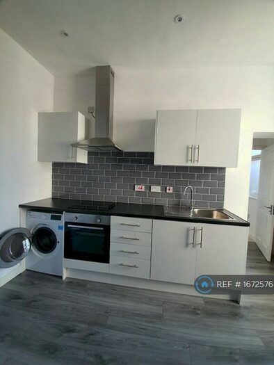 1 Bedroom Flat To Rent In Aston Road, Nuneaton, CV11