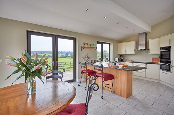 3 Bedroom Bungalow For Sale In Morning Field View, Thorpe Audlin, Pontefract, WF8