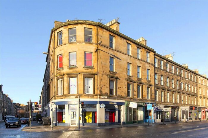 4 Bedroom Terraced House To Rent In South Clerk Street, Newington, Edinburgh, EH8