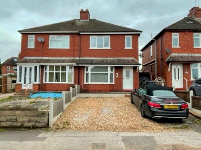 3 Bedroom Semi-Detached House To Rent In Woolstanton Road, Newcastle Under Lyme, ST5