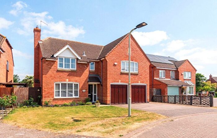 5 Bedroom Detached House For Sale In Croxden Way, Elstow, Bedford, MK42