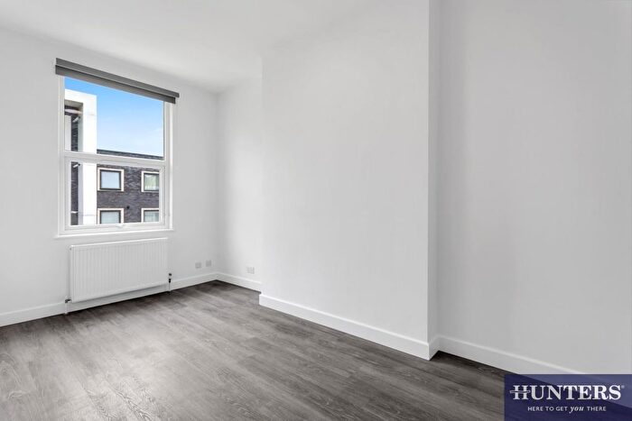 2 Bedroom Flat To Rent In Malvern Road, London, NW6