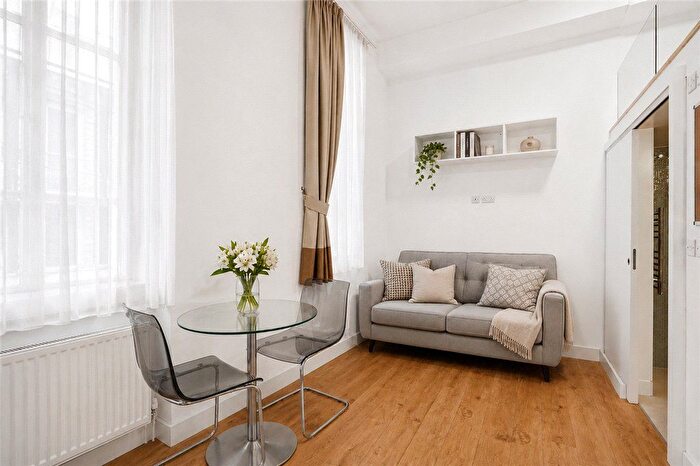Studio To Rent In Princess Beatrice House, Chelsea, London, SW10