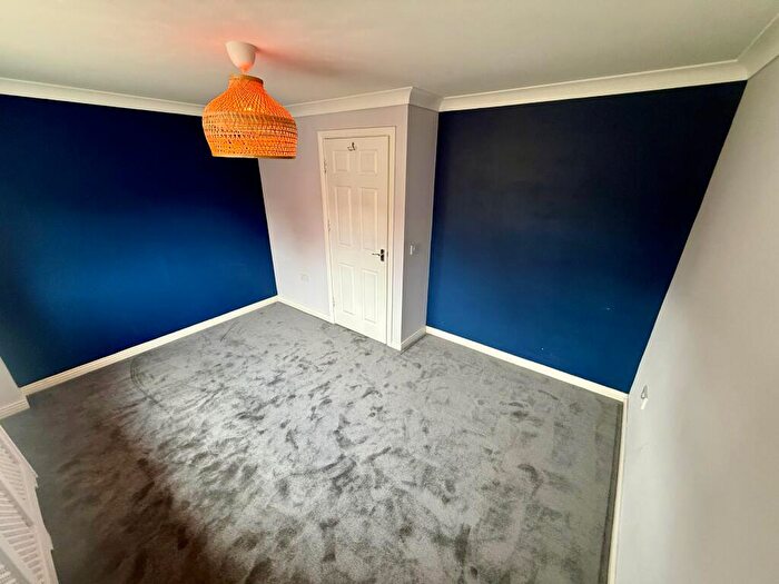 3 Bedroom Town House To Rent In Kendal Road, M32