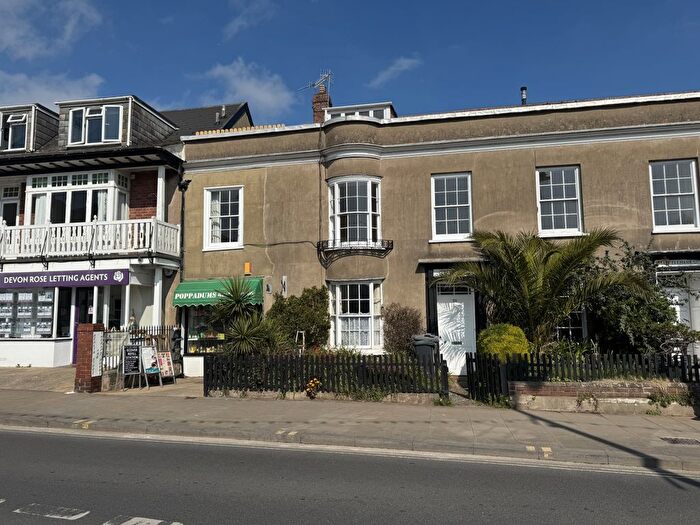 2 Bedroom Flat To Rent In The Moorings, The Strand, Dawlish, EX7