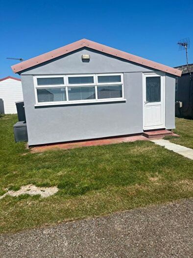 2 Bedroom Chalet For Sale In Park Avenue, Leysdown, Kent, ME12