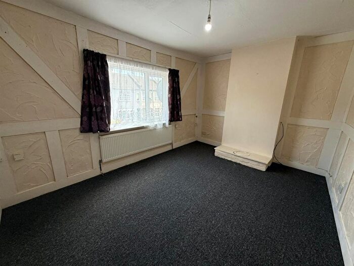 1 Bedroom Flat To Rent In Montagu Road, London, N18
