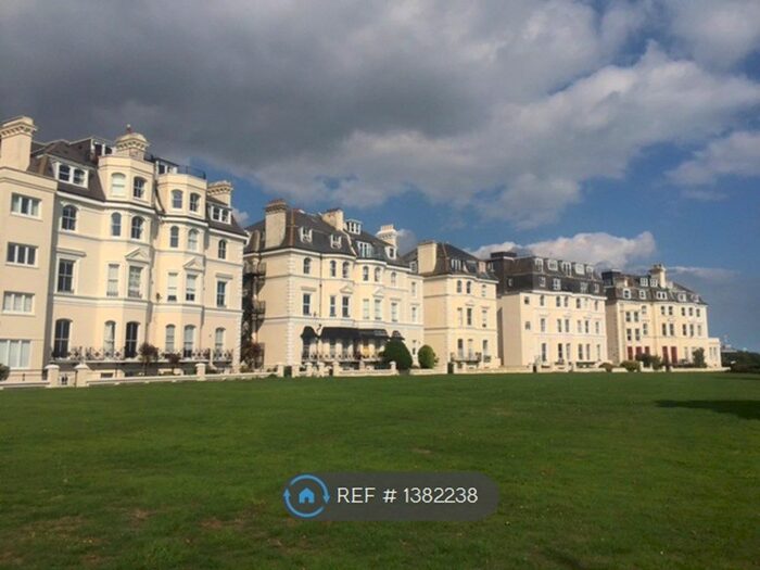 2 Bedroom Flat To Rent In Clifton Crescent, Folkestone, CT20