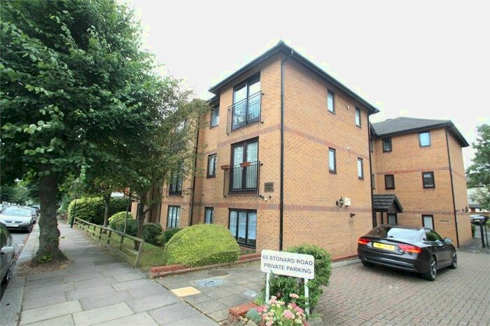 2 Bedroom Flat To Rent In Woodside Court, Stonard Road, Woodside Court, N13