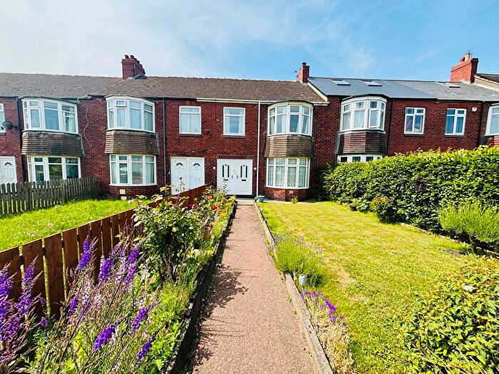 2 Bedroom Flat For Sale In West Bridge Street, Cambois, Blyth, NE24
