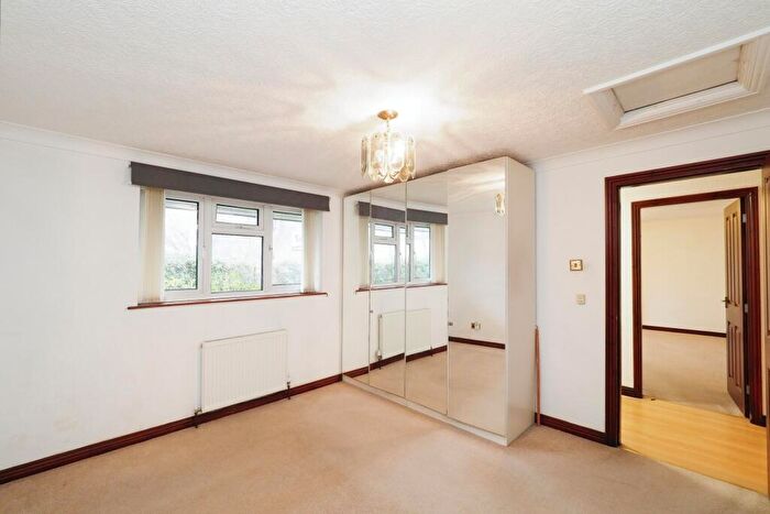 2 Bedroom Detached Bungalow For Sale In Chetwynd Road, Nottingham, NG9