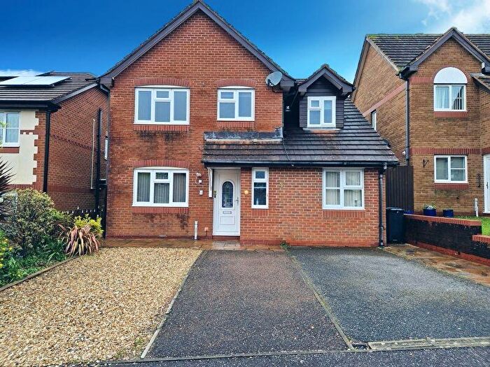 4 Bedroom Detached House For Sale In Port Mer Close, Exmouth, EX8