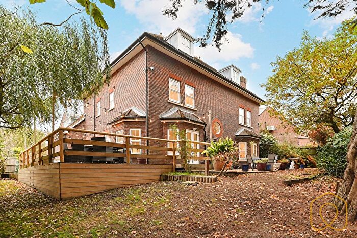 6 Bedroom Detached House For Sale In Regents Drive, Woodford Green, IG8