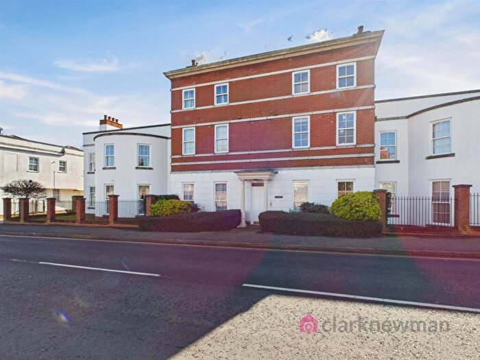 2 Bedroom Apartment To Rent In Brummell Place, Old Harlow, CM17