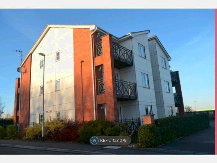 1 Bedroom Flat To Rent In The Oaks, Leeds, LS10