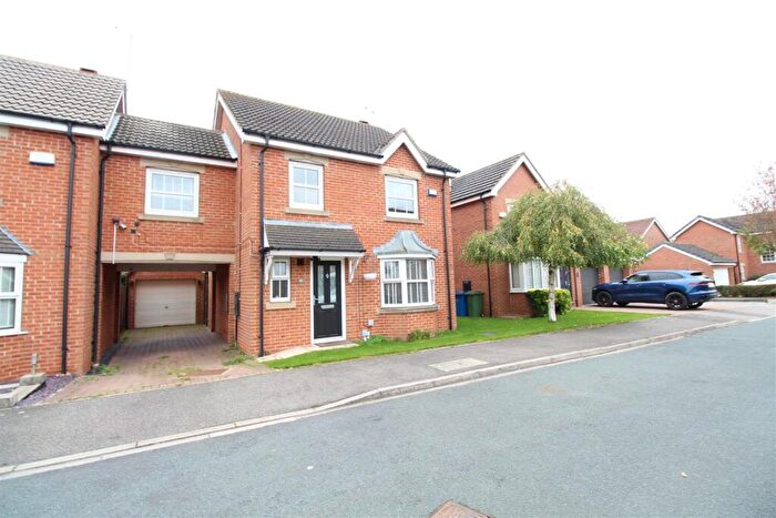 4 Bedroom Link Detached House To Rent In Old Chapel Close, Long Riston, Hull, HU11