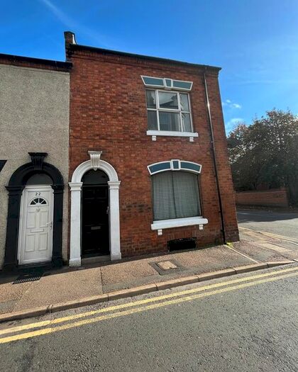 4 Bedroom End Of Terrace House To Rent In Bailiff Street, Northampton, NN1