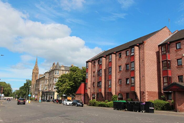 2 Bedroom Flat To Rent In Easter Road, Leith, Edinburgh, EH6