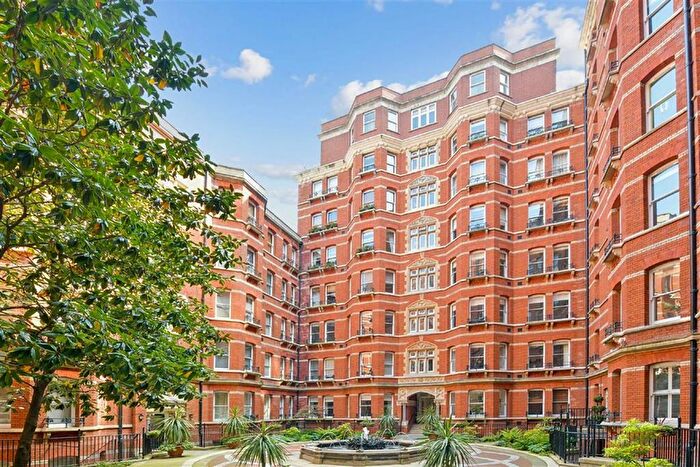 1 Bedroom Flat For Sale In Victoria Street, London, SW1H