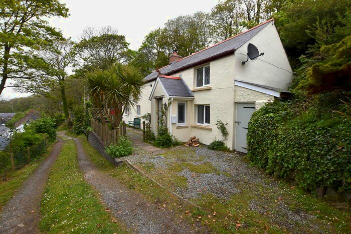 3 Bedroom Cottage For Sale In Middle Mill, Solva, Haverfordwest, SA62
