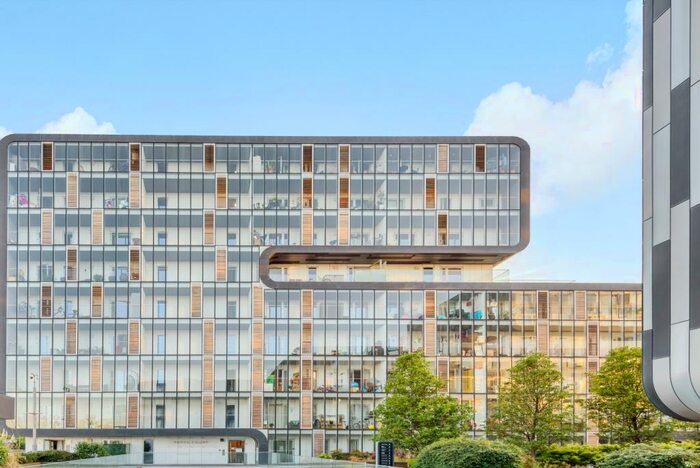 1 Bedroom Flat To Rent In Love Lane London, SE18