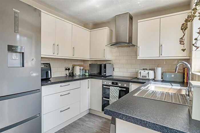 2 Bedroom Semi-Detached House For Sale In Ashcombe Crescent, North Common, Bristol, BS30