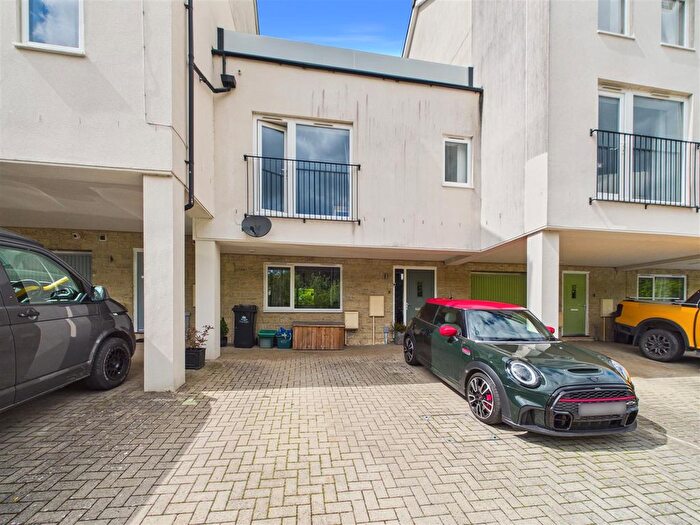 3 Bedroom Town House For Sale In Vicarage Drive, Mitcheldean, GL17