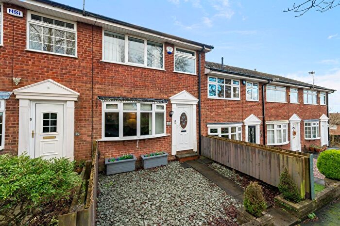 3 Bedroom Terraced House For Sale In Chiltern Close, Horwich, | -Bedroom Mid-Terrace Home In A Quiet Horwich Cul-De-Sac, BL6