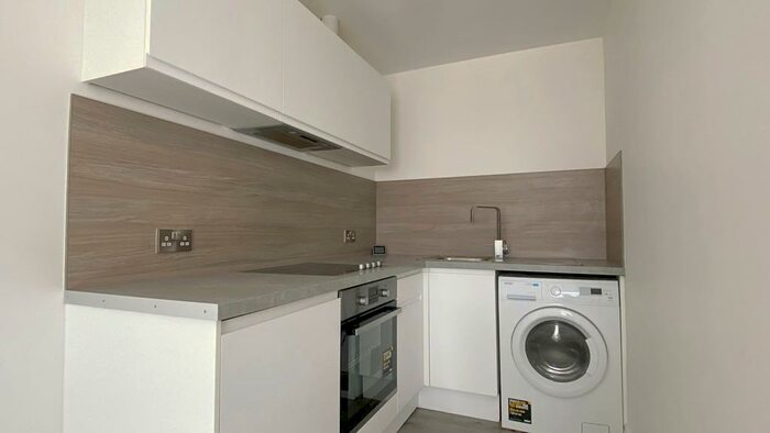 Studio To Rent In Howard Place - Video Tour, BN1