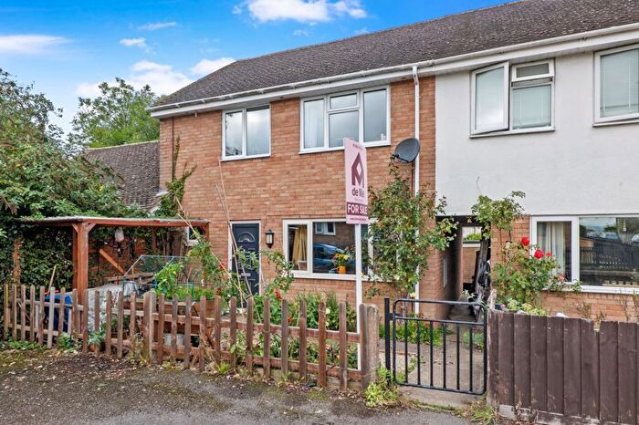 3 Bedroom End Terrace House For Sale In Brookside, Alderton, GL20