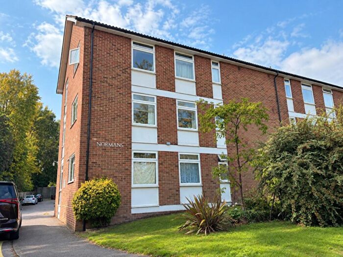 2 Bedroom Flat To Rent In Norman Road, St Cross, Winchester, SO23