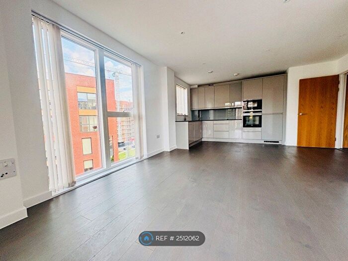 2 Bedroom Flat To Rent In Serenity House, London, NW9