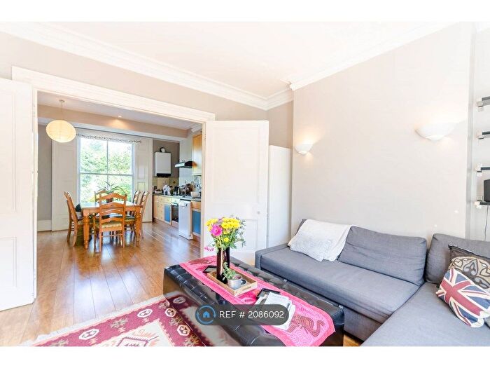 4 Bedroom Terraced House To Rent In Islington, London, N19