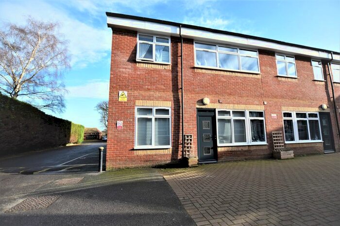 1 Bedroom Flat To Rent In Basingstoke Road, Riseley, Reading, Berkshire, RG7