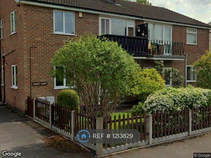 2 Bedroom Maisonette To Rent In Surrey Court, Nottingham, NG3