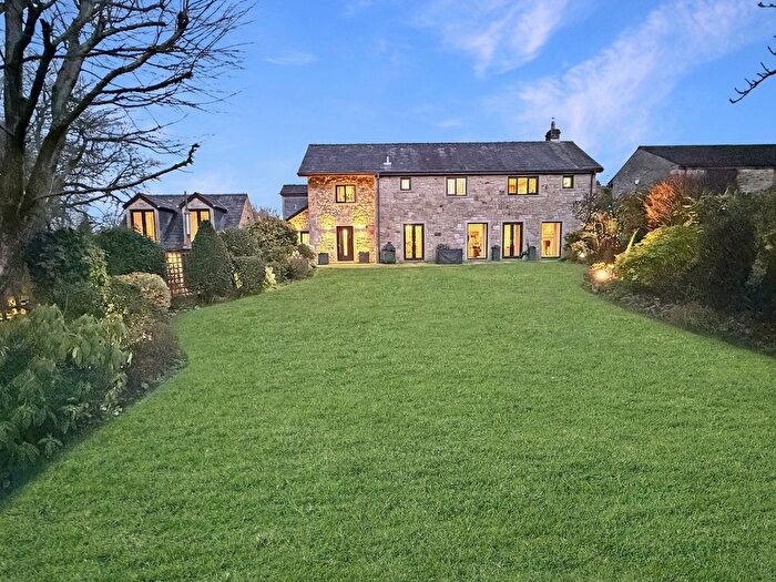 5 Bedroom Country House For Sale In Bowfields Lane, Blackburn, BB2