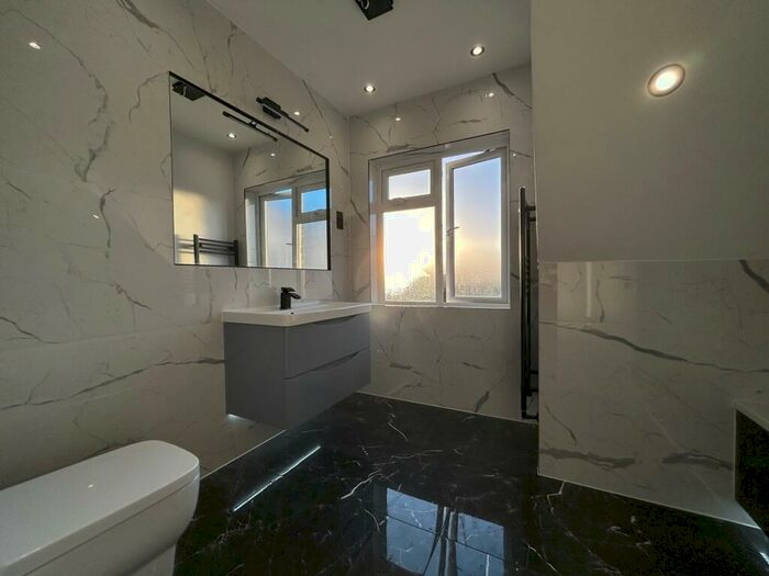 1 Bedroom Flat To Rent In Pitsea, Basildon, SS13