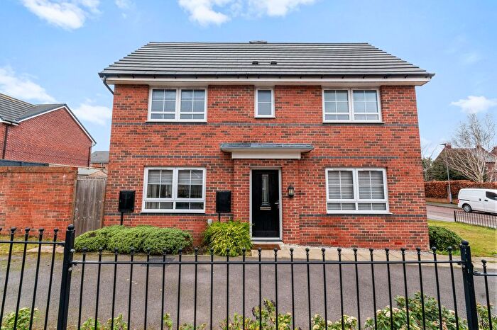 3 Bedroom Semi Detached House To Rent In Henbury Gardens, Appleton, WA4