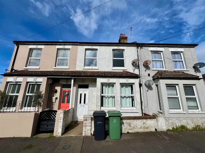 3 Bedroom Terraced House To Rent In Edinburgh Road, Bexhill On Sea, TN40