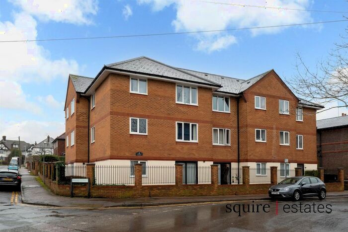 1 Bedroom Flat To Rent In Alexandra Road, Hemel Hempstead, HP2