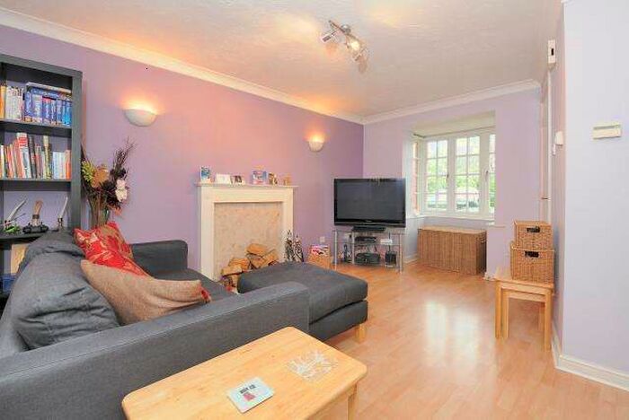2 Bedroom Terraced House To Rent In Didcot, Oxfordshire, OX11